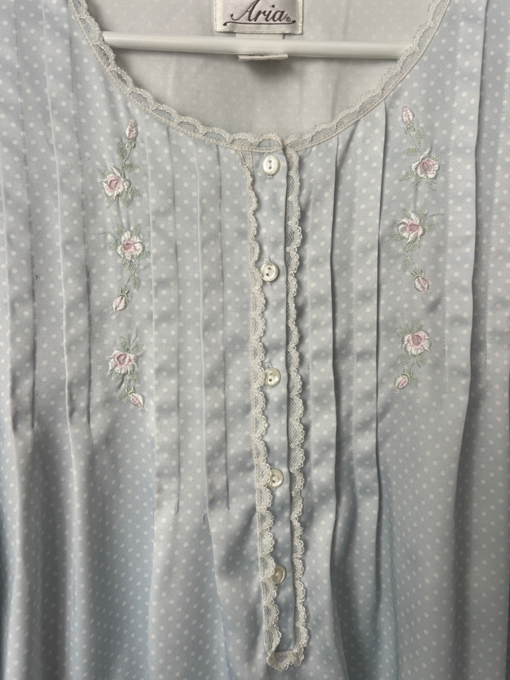 Vtg Aria nightgown light blue with delicate embroidered classic feminine ♦️ - Picture 3 of 7